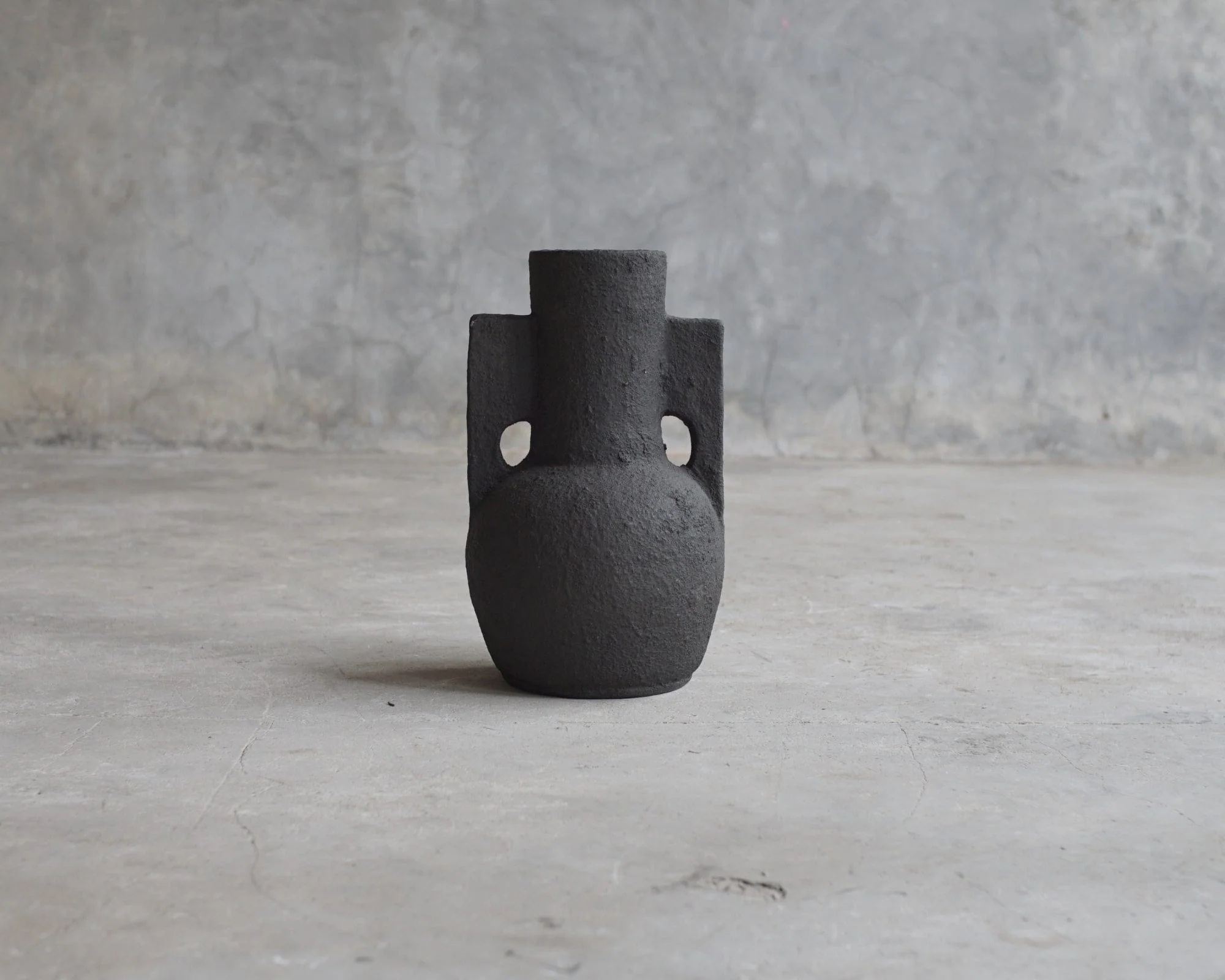 Black Demeter Vase - Image 6