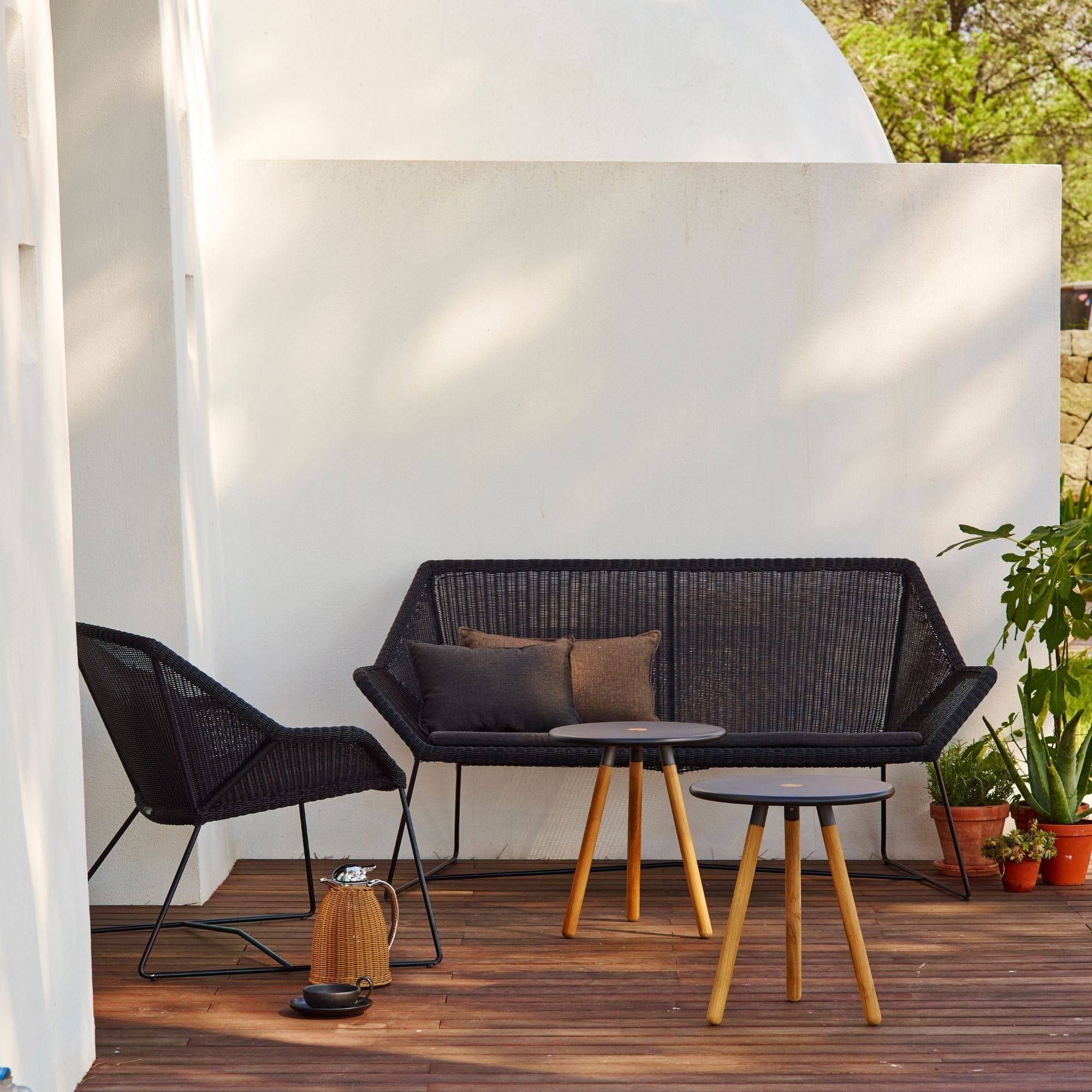 Breeze 2 Seater Sofa - Black - Image 4