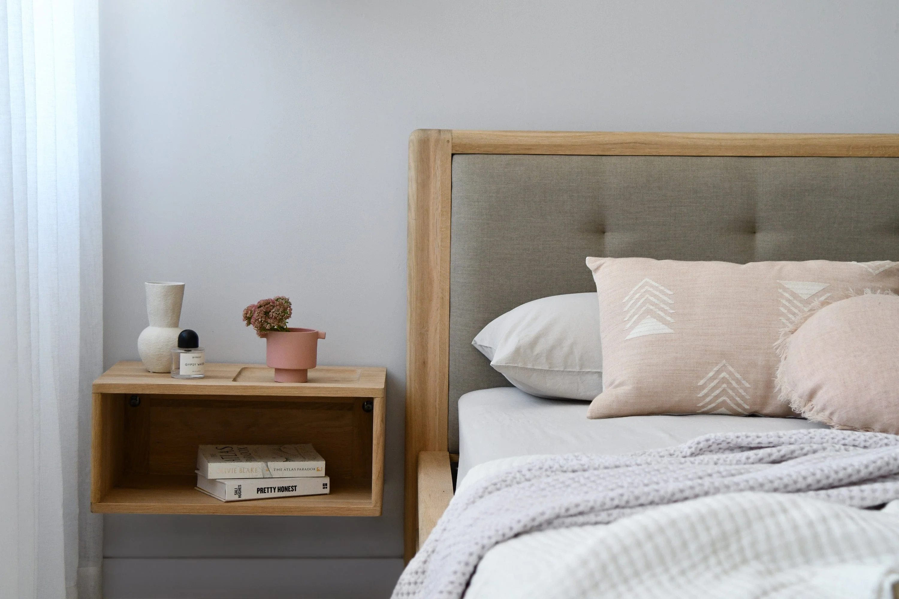 Circa Floating Bedside - European Oak - Image 6