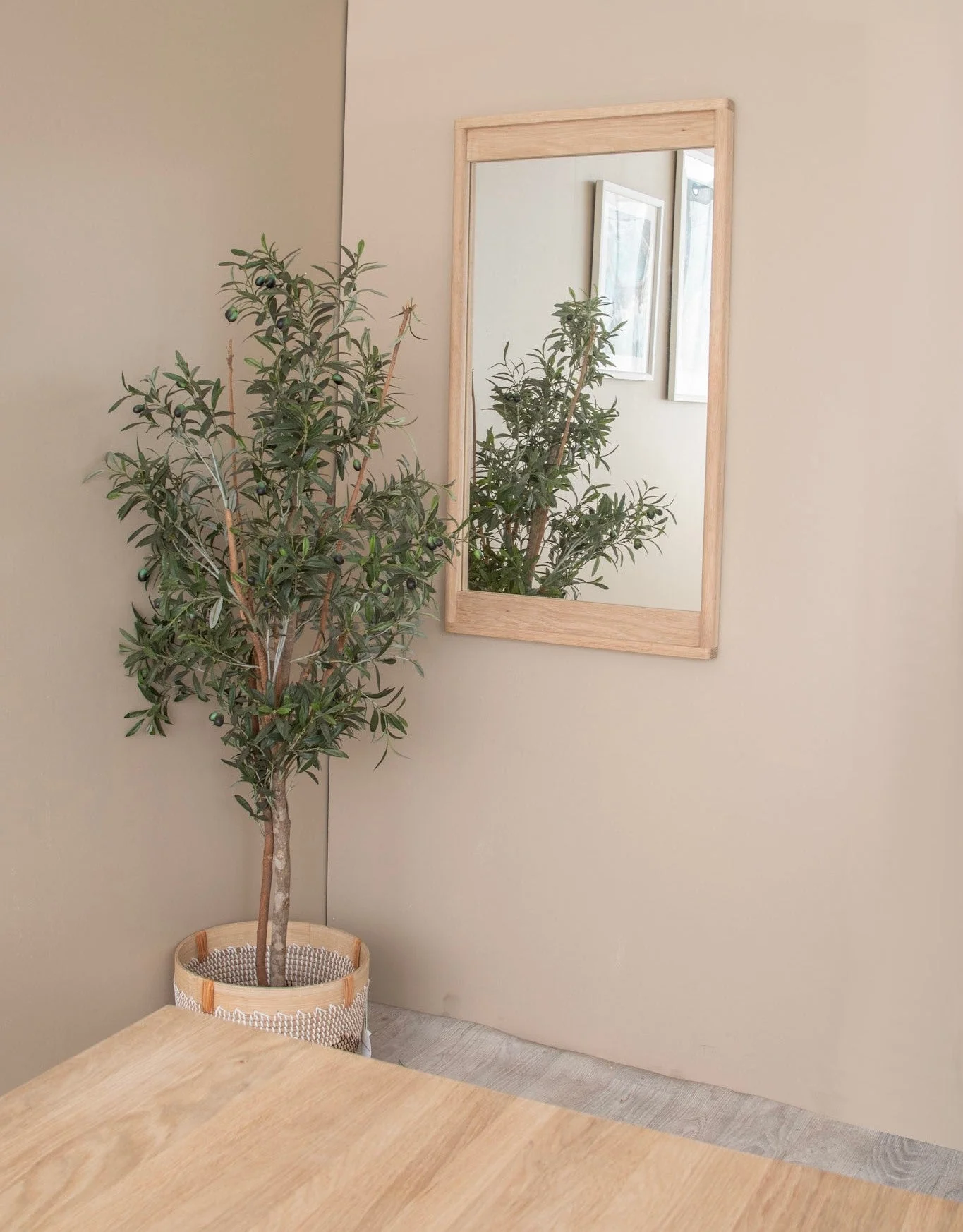 Circa Hanging Mirror 1 - European Oak - Image 4
