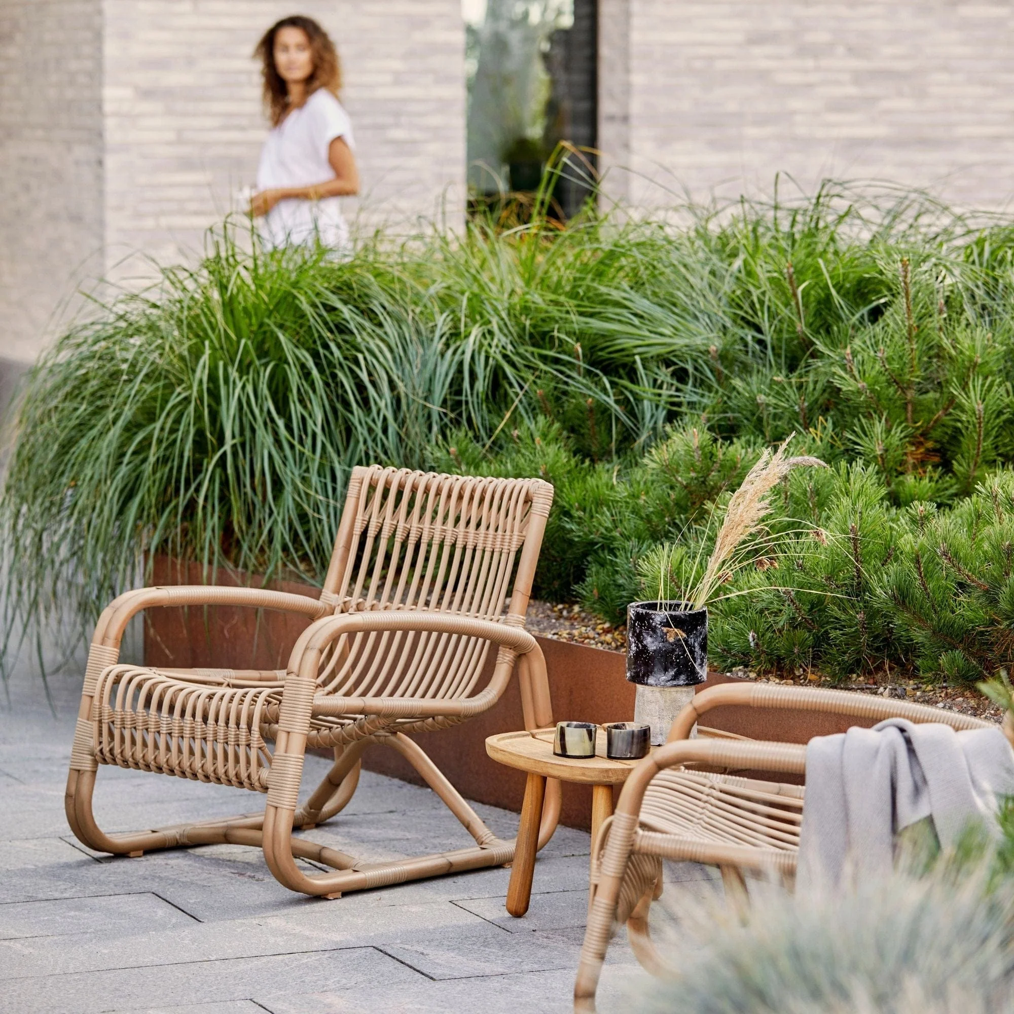 Curve Lounge Chair - Natural - Image 5