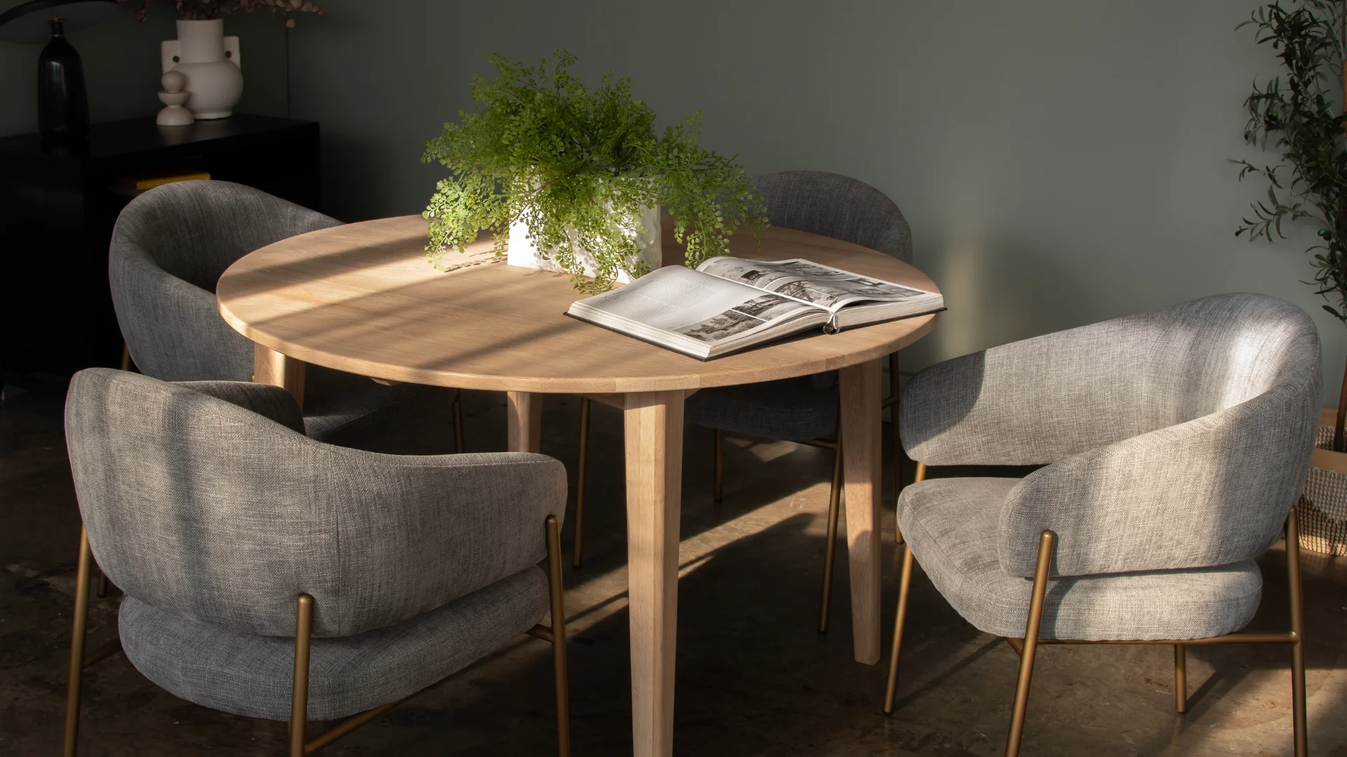 Hanna Dining Chair Silver Upholstery - Image 4