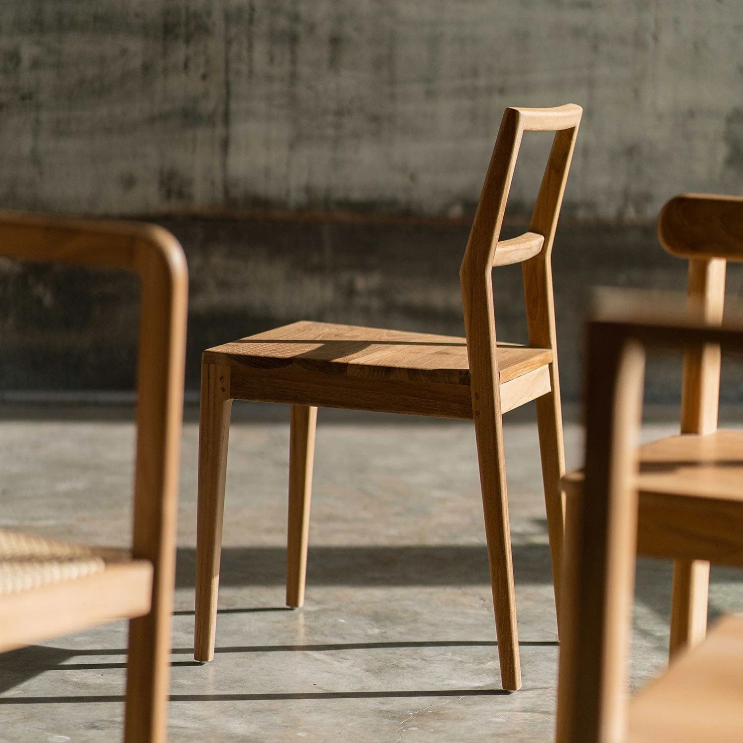 Jodoh Lineal Dining Chair - Image 3