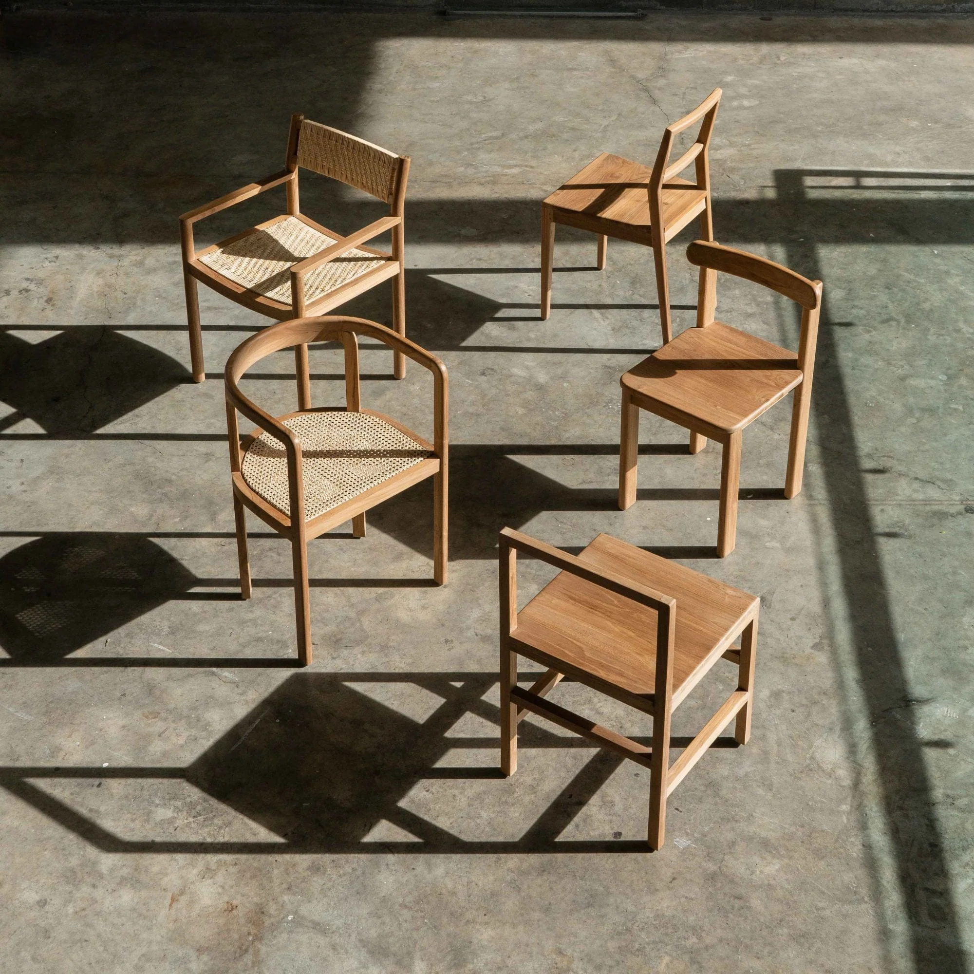 Jodoh Lineal Dining Chair - Image 4