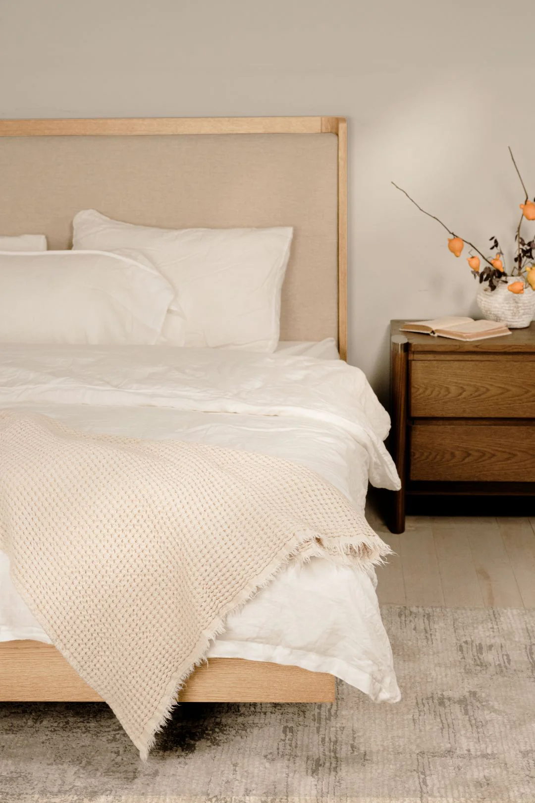 Laguna Queen Bed - Image 2