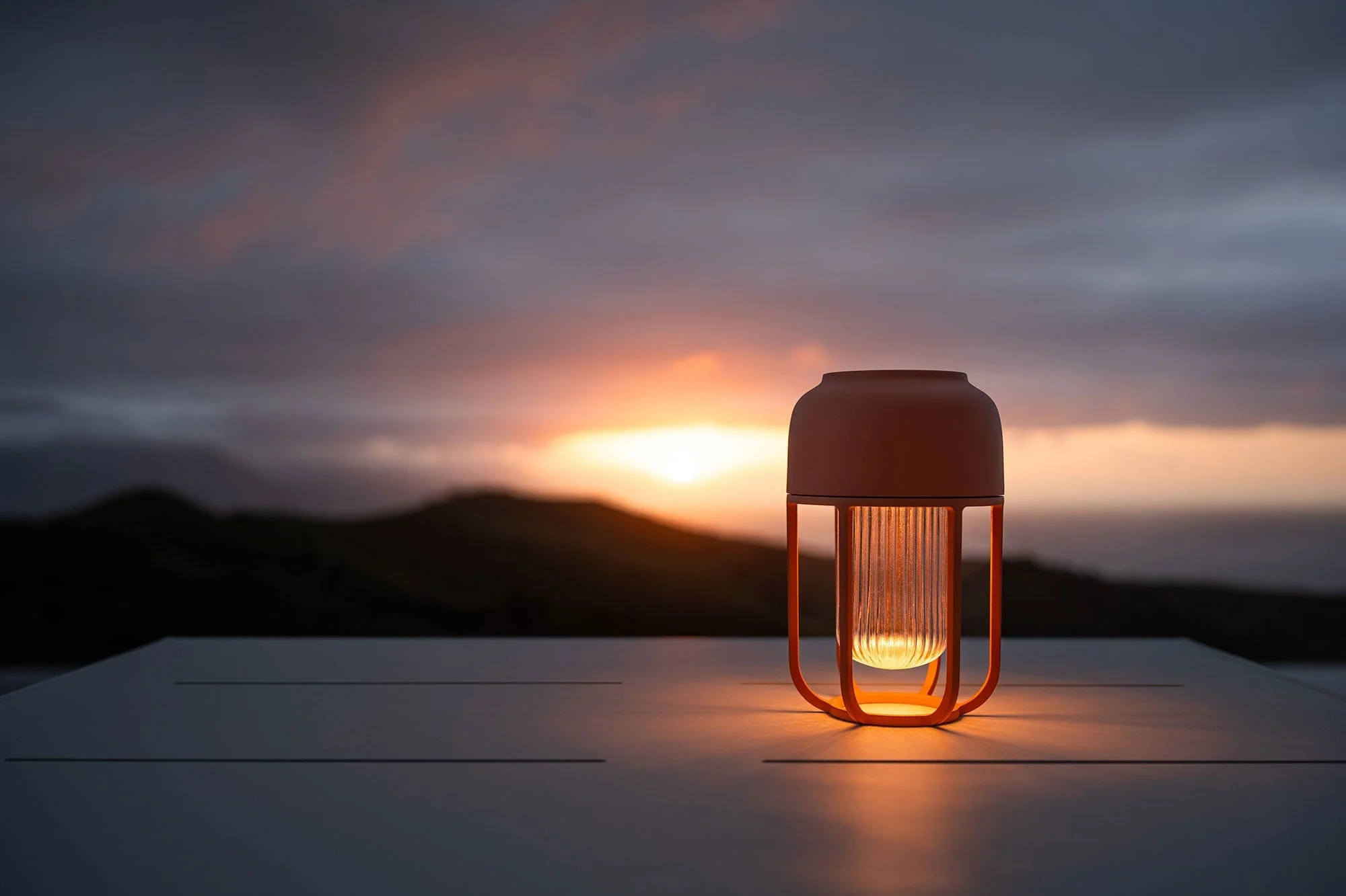 Light No 1 Cayenne - Image 3