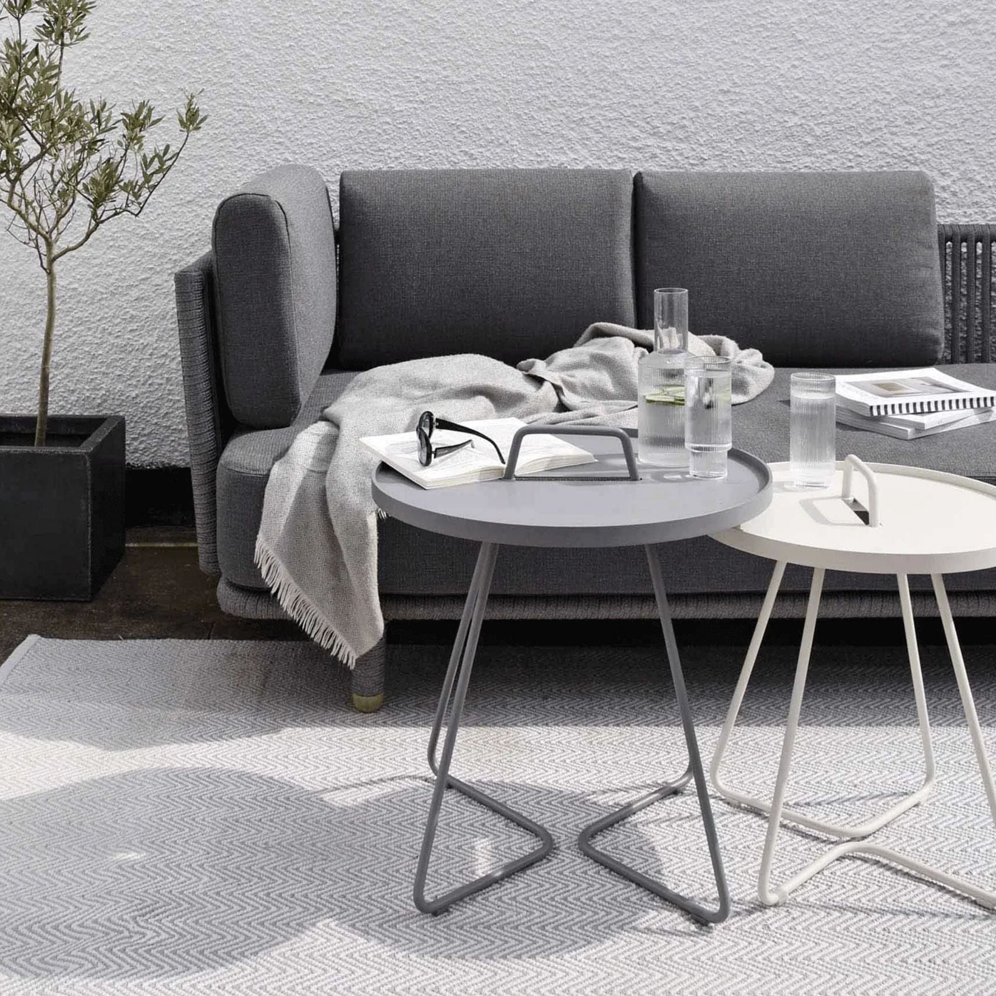On-The-Move Large Side Table - White - Image 3