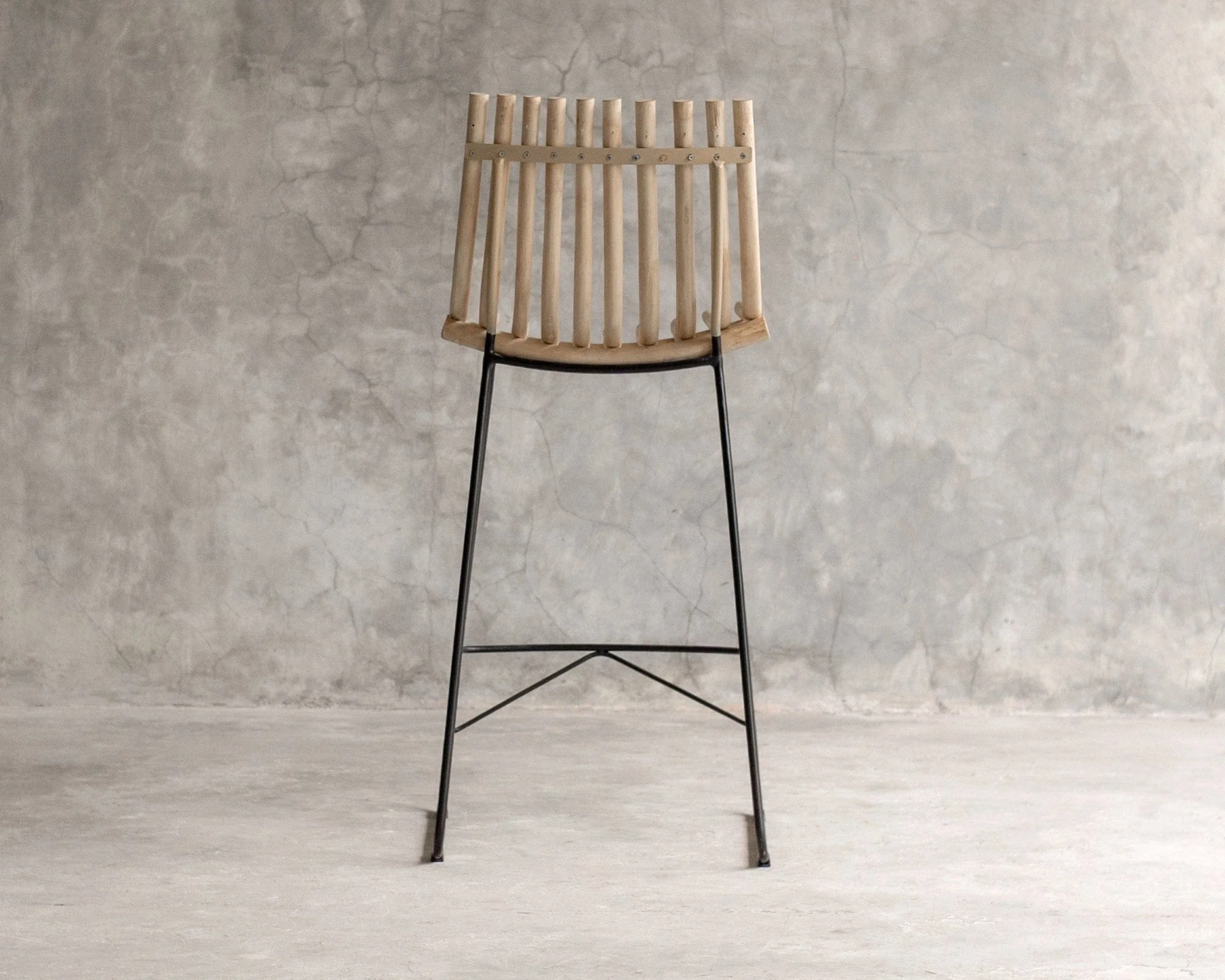 Warp Counterstool Natural - Image 4